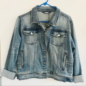 ZARA Denim Jacket (Size XL or oversized S/M)